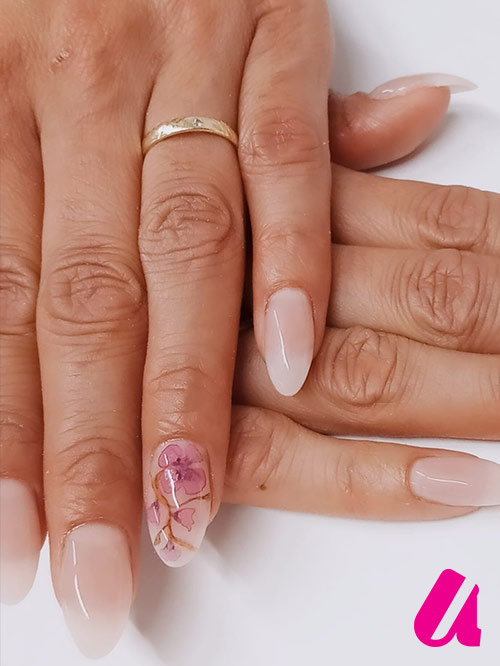 Naturel en watercolor nailart